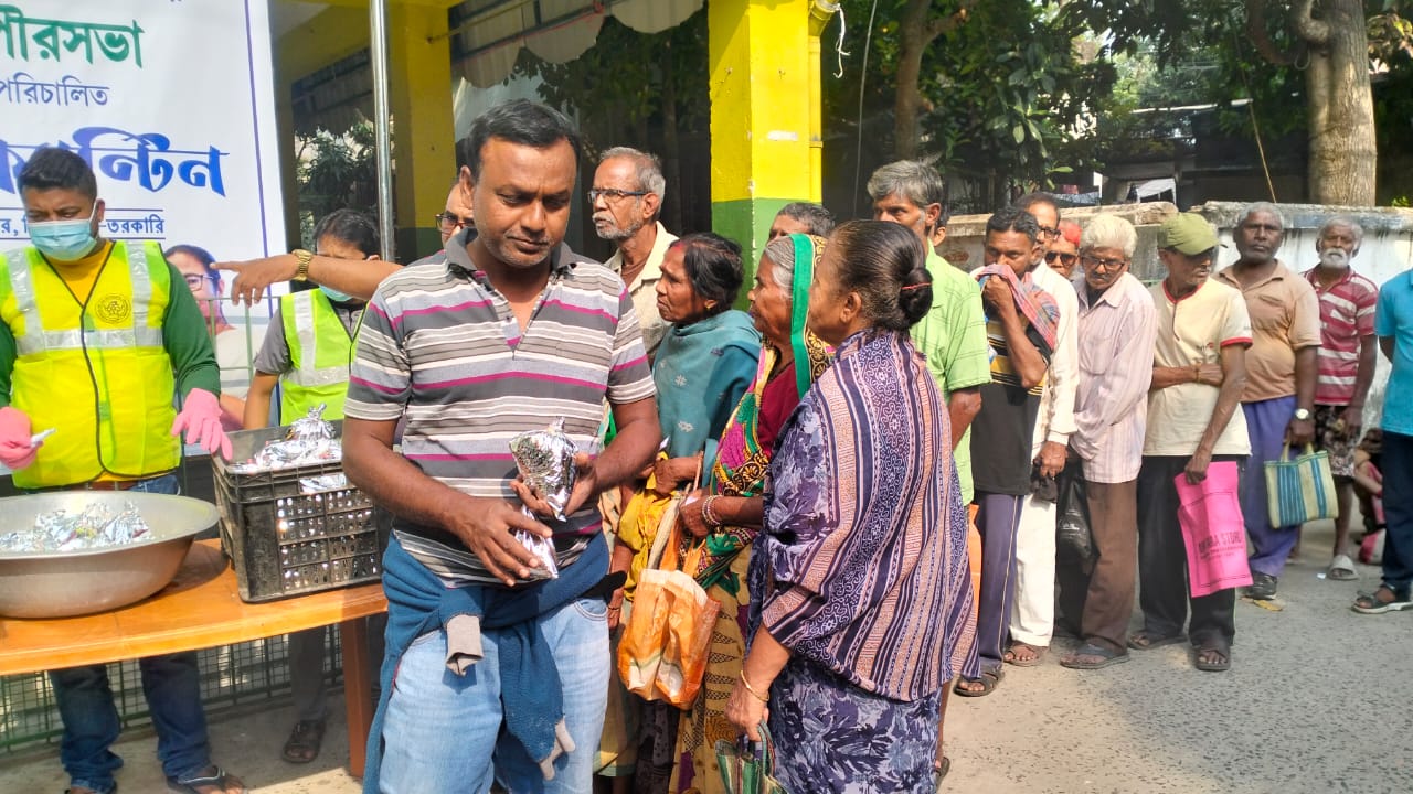 মা ক্যান্টিন প্রকল্প